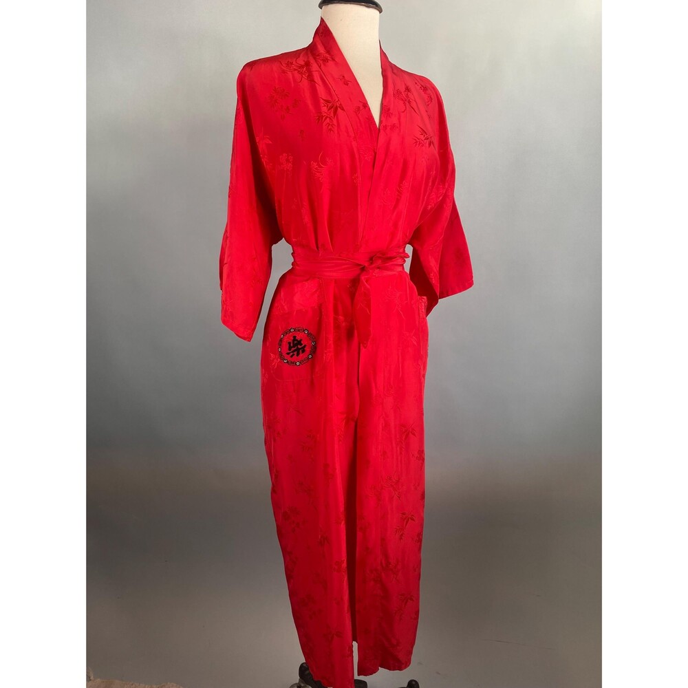 Vintage Red Silk Chinese Embroidered Robe Medium